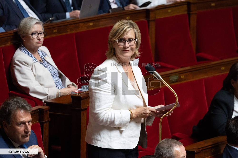 Questions to the government at the National Assembly - Paris RL
