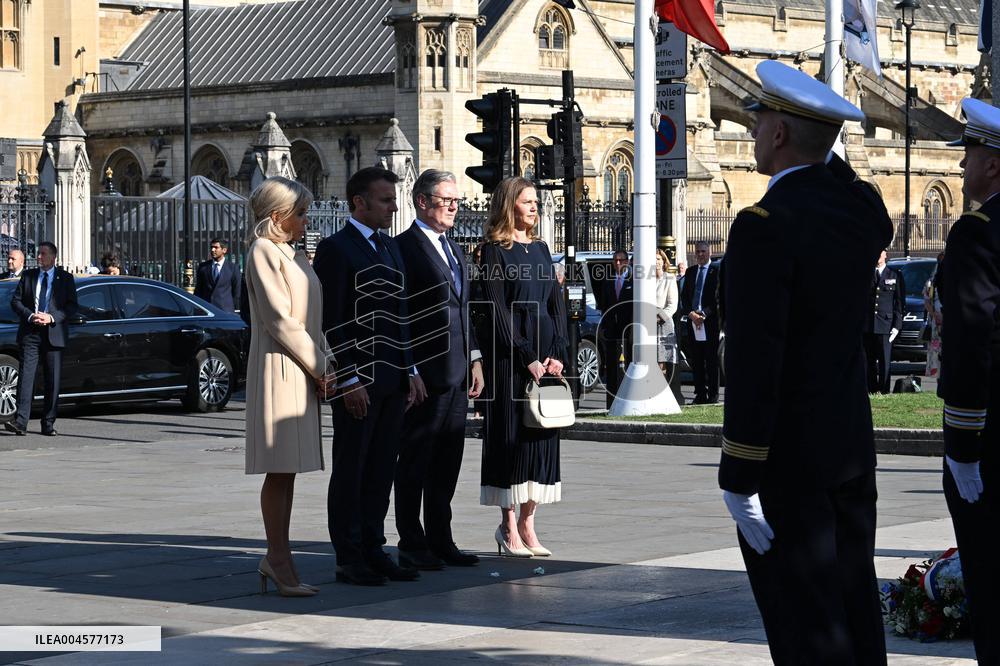 President Macron Pays Tribute to Winston Churchill - UK