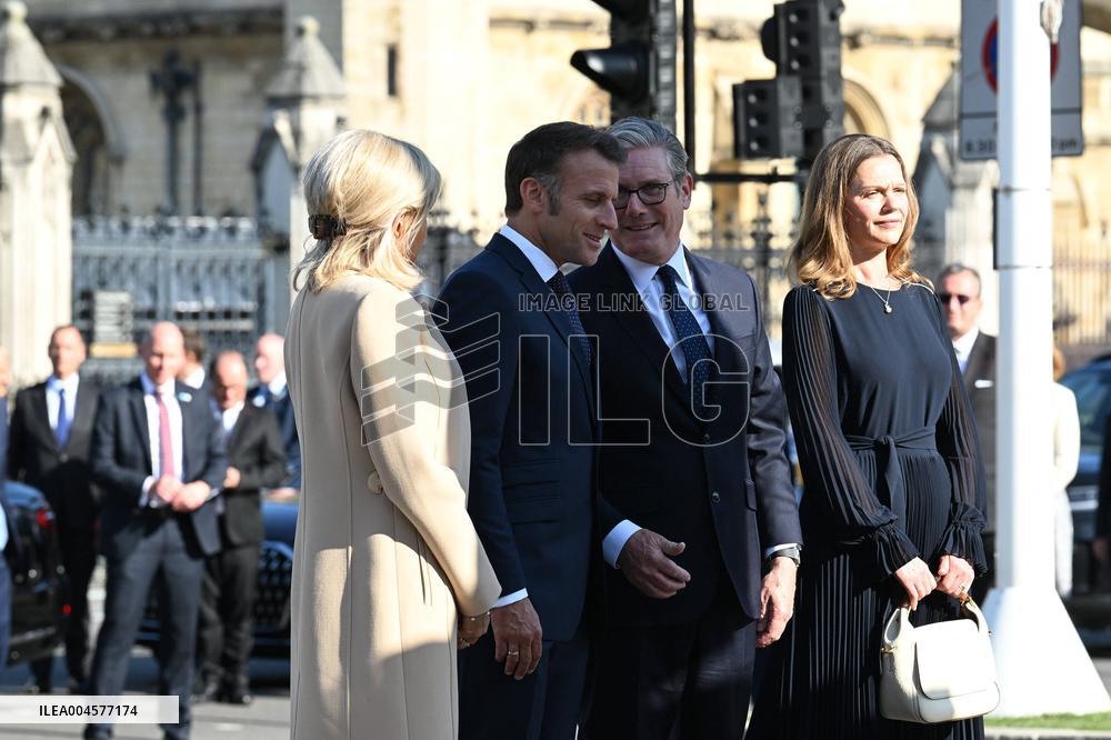 President Macron Pays Tribute to Winston Churchill - UK