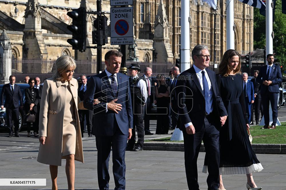 President Macron Pays Tribute to Winston Churchill - UK