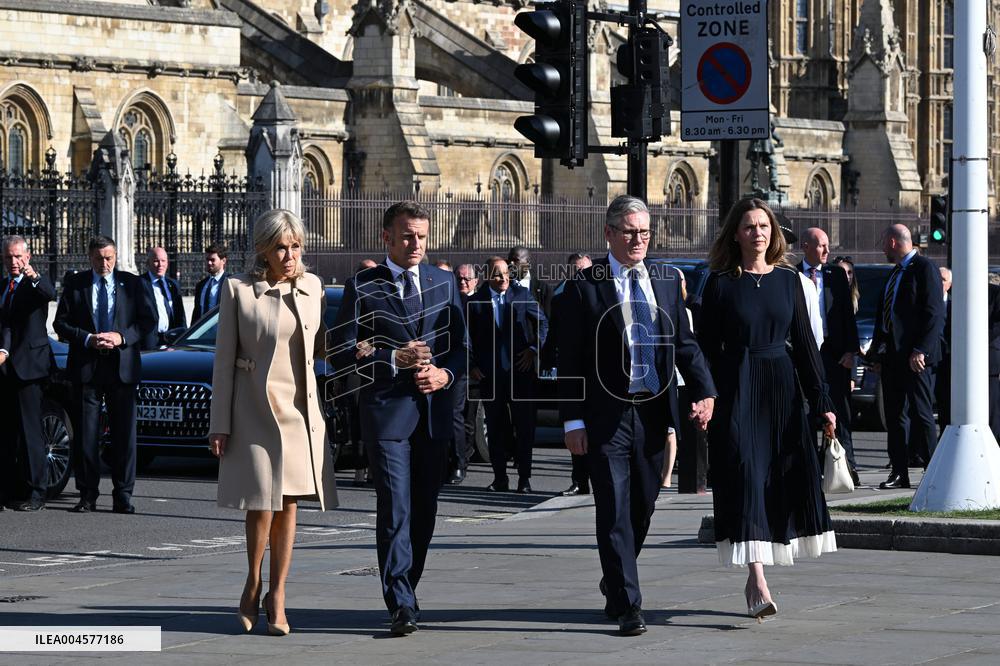 President Macron Pays Tribute to Winston Churchill - UK