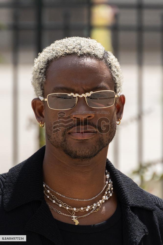 PFW Chanel Outside Arrivals NB