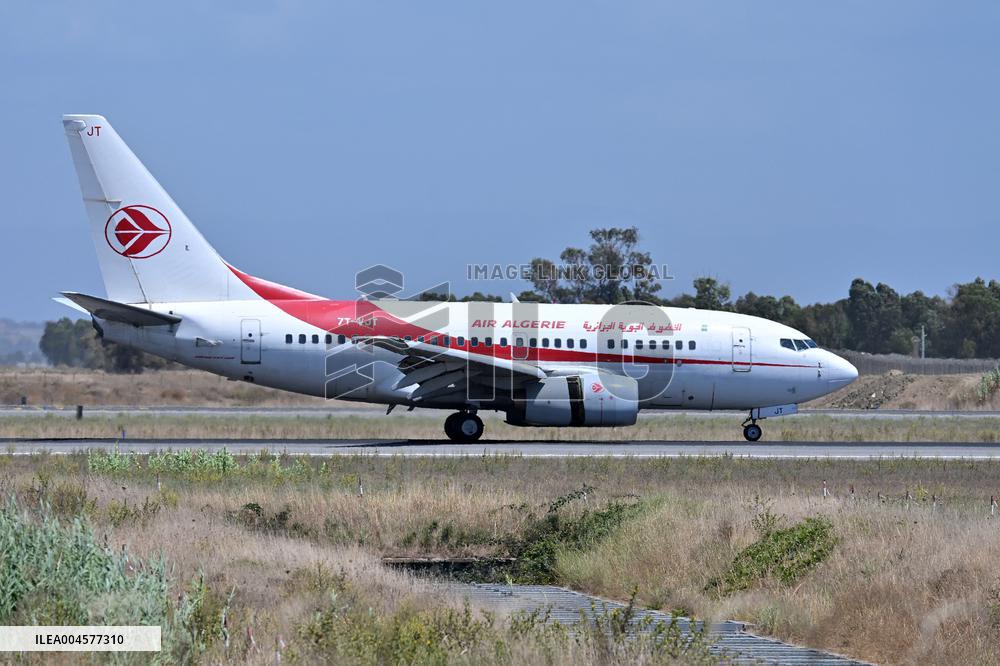 Planes to Fiumicino airport