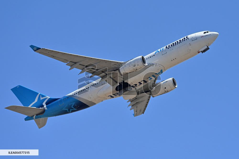 Planes to Fiumicino airport