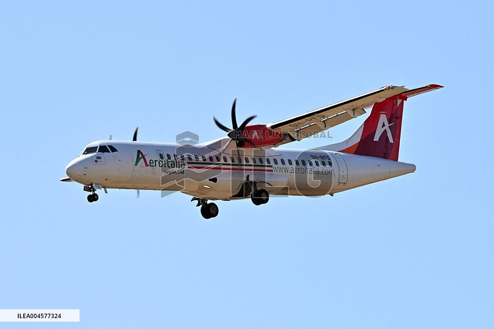 Planes to Fiumicino airport