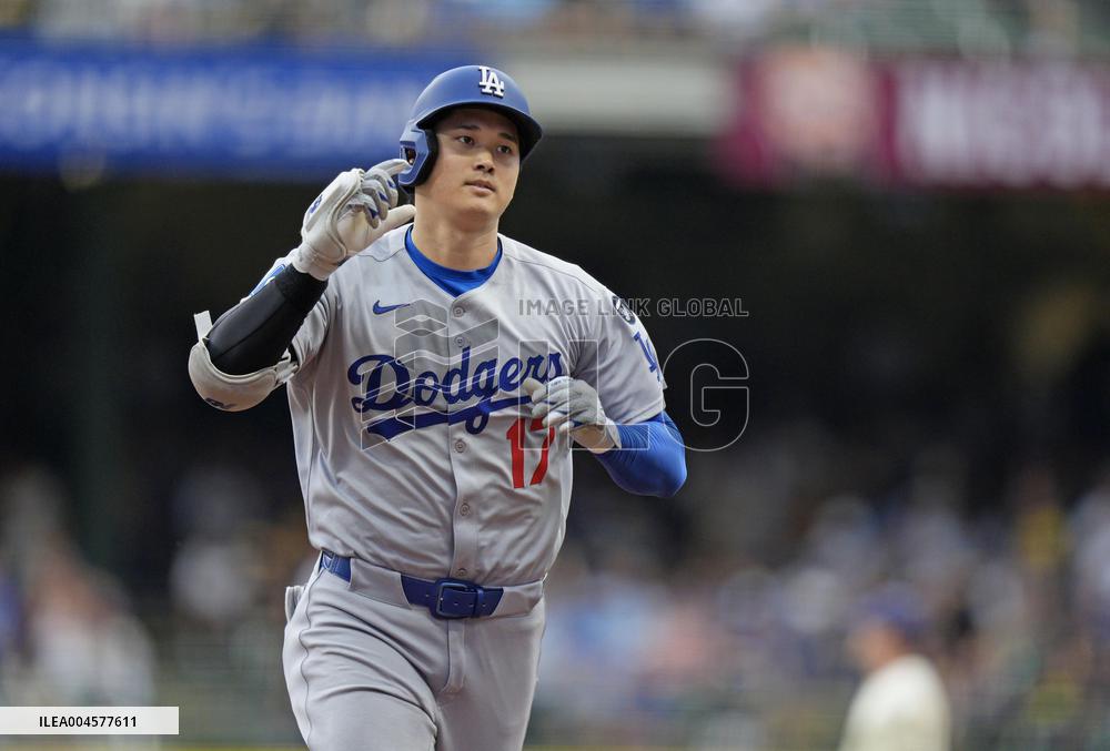 Baseball: Dodgers vs. Brewers