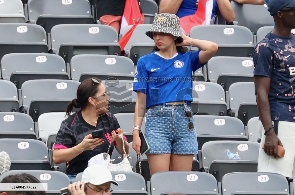 Celebs At Chelsea VS Fluminense Soccer FIFA Club World Cup - NYC