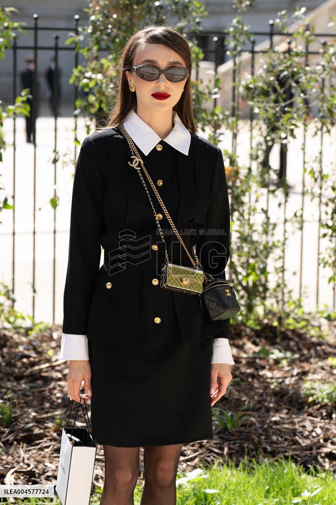PFW - Chanel Outside Arrivals