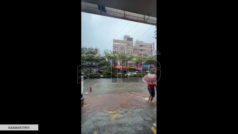 Taiwan: Heavy Rain Causes Flooding in Shalu District, Taichung 2