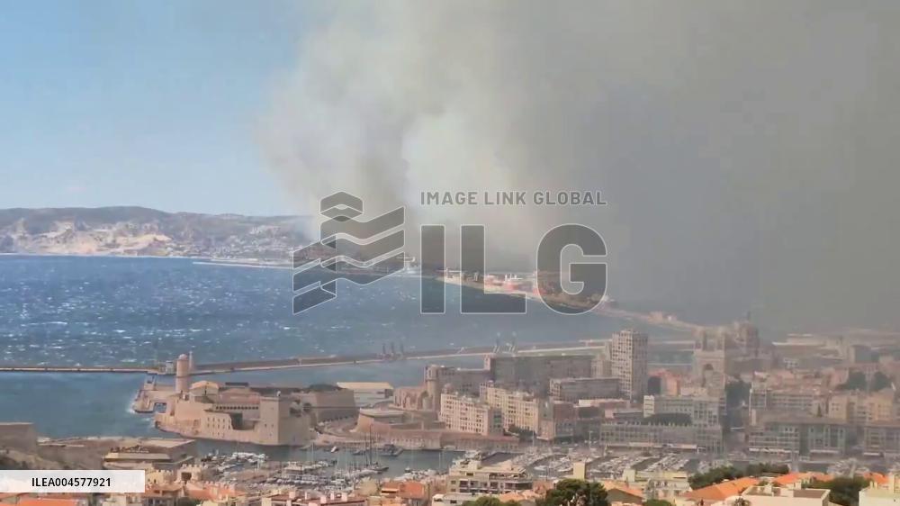 France: Smoke Blankets Marseille as Wildfire Rages Nearby