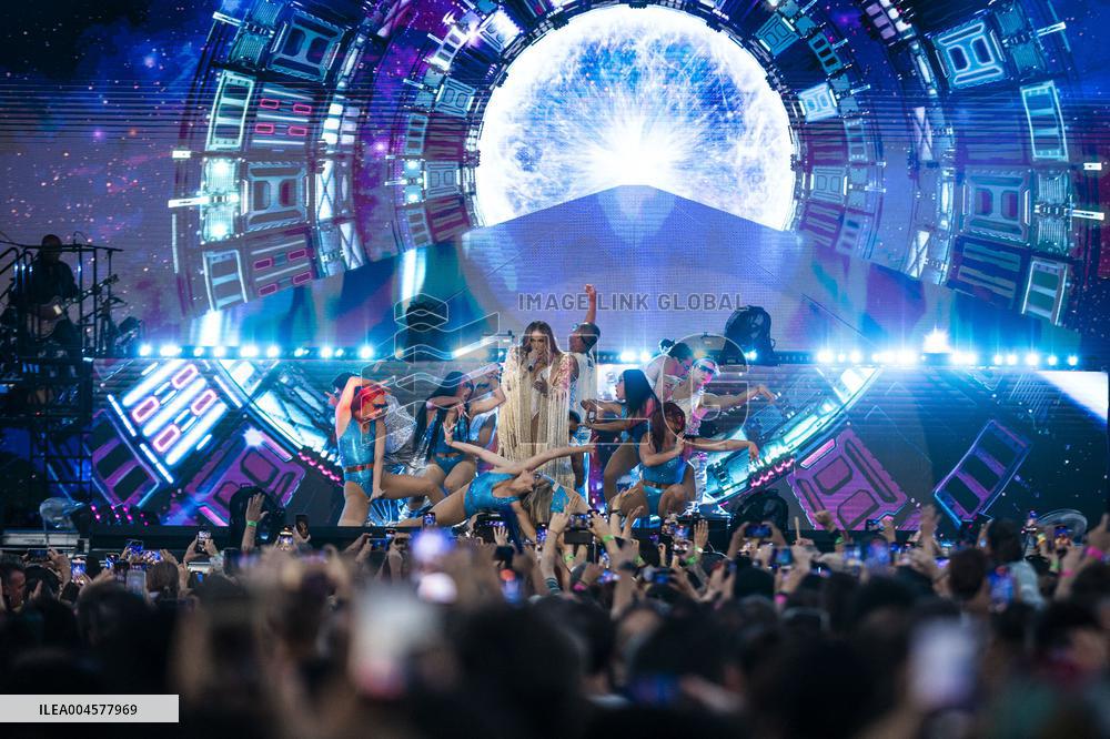 Jennifer Lopez In Concert - Pontevedra