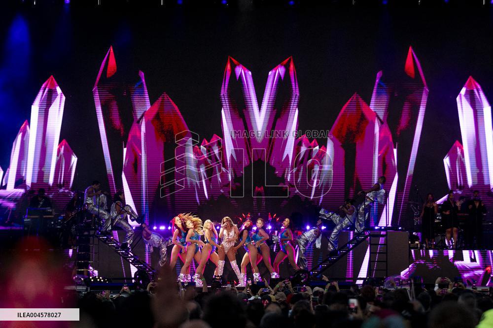 Jennifer Lopez In Concert - Pontevedra