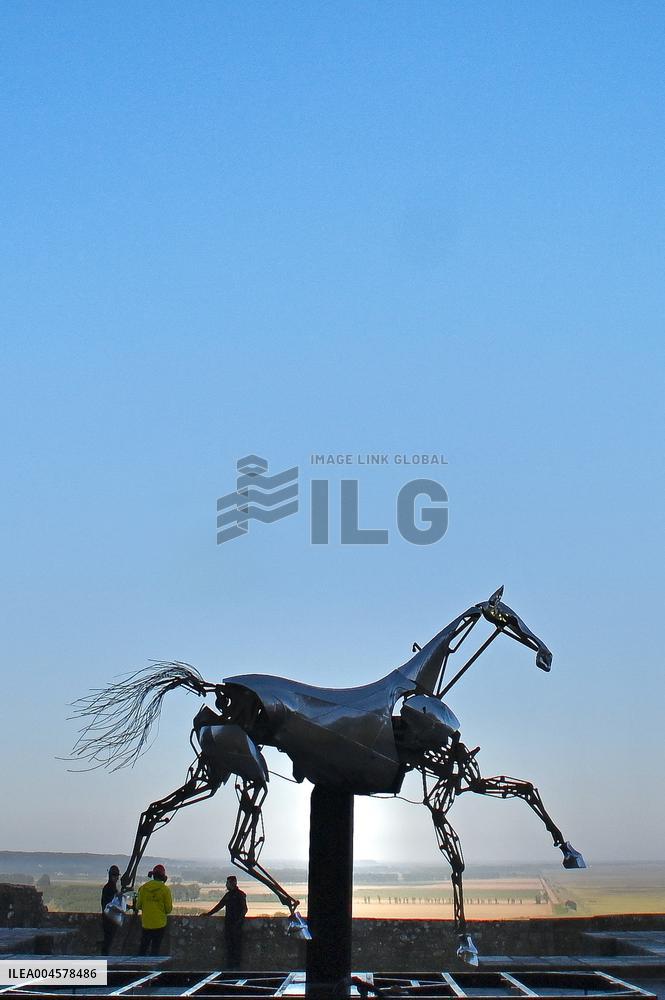 Zeus The Olympic Horse Arrives At Mont Saint-Michel