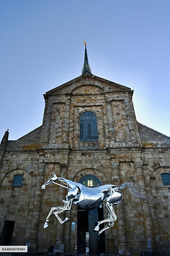 Zeus The Olympic Horse Arrives At Mont Saint-Michel