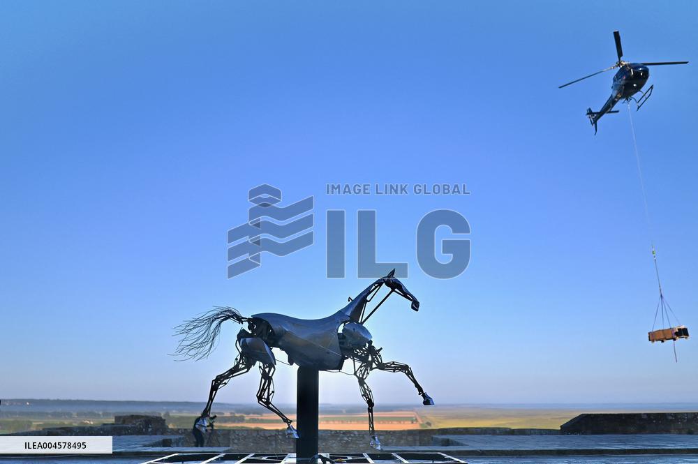 Zeus The Olympic Horse Arrives At Mont Saint-Michel