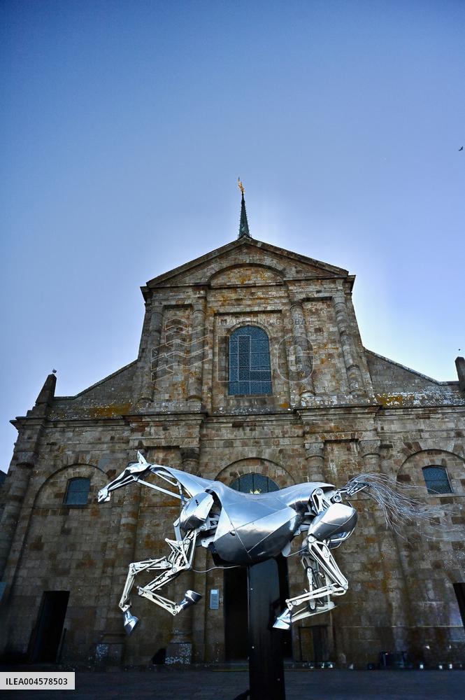 Zeus The Olympic Horse Arrives At Mont Saint-Michel