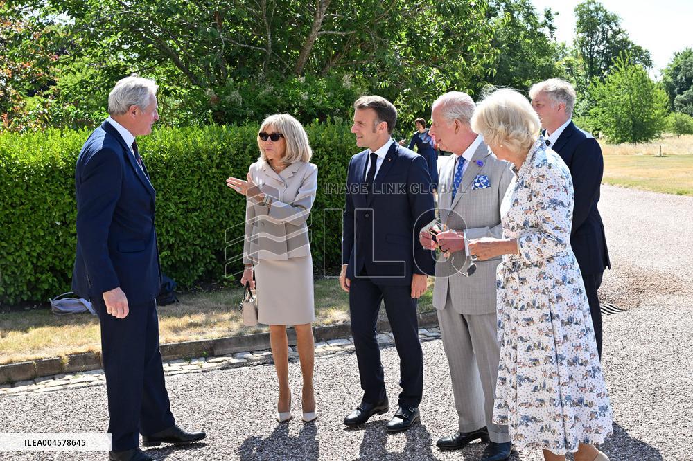 Macron Visits The Windsor Castle Gardens - Berkshire