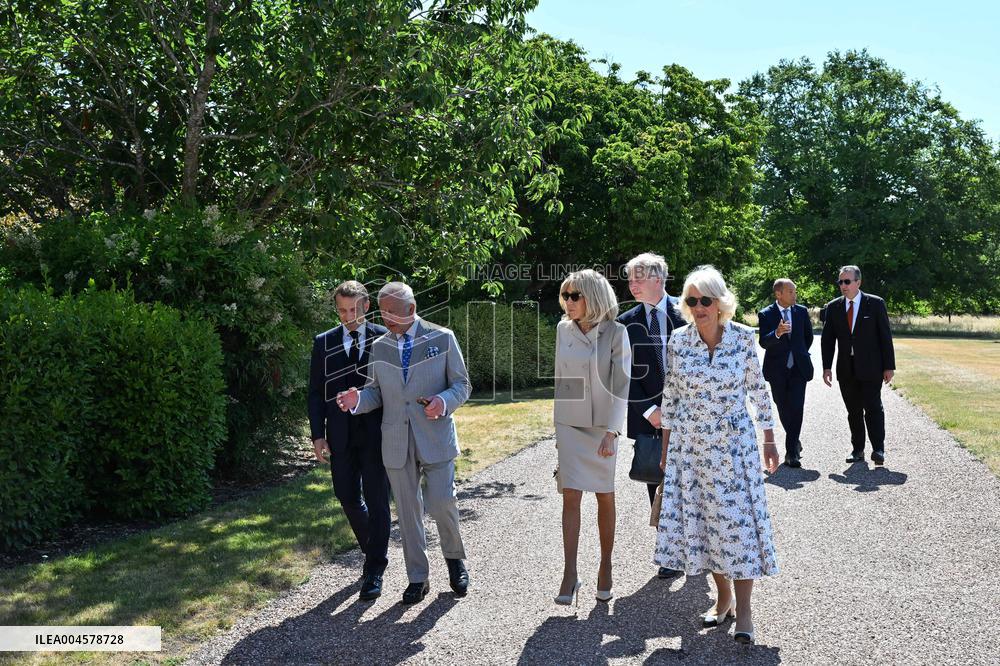 Macron Visits The Windsor Castle Gardens - Berkshire