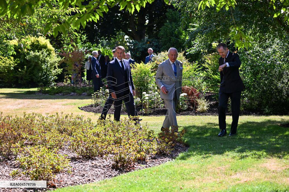 Macron Visits The Windsor Castle Gardens - Berkshire