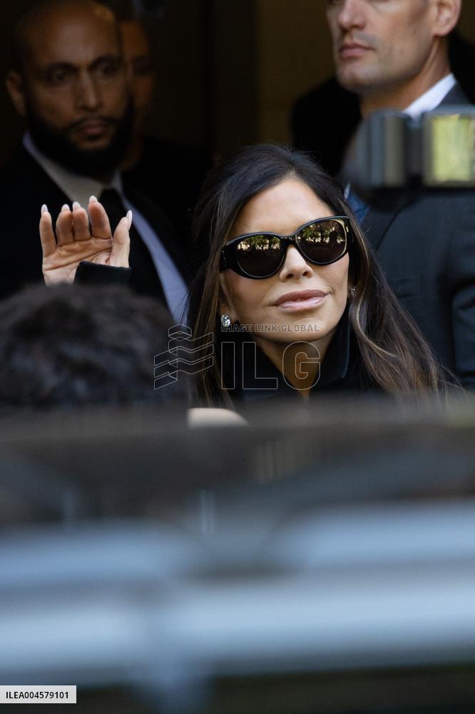 PFW Balenciaga Outside Arrivals NB