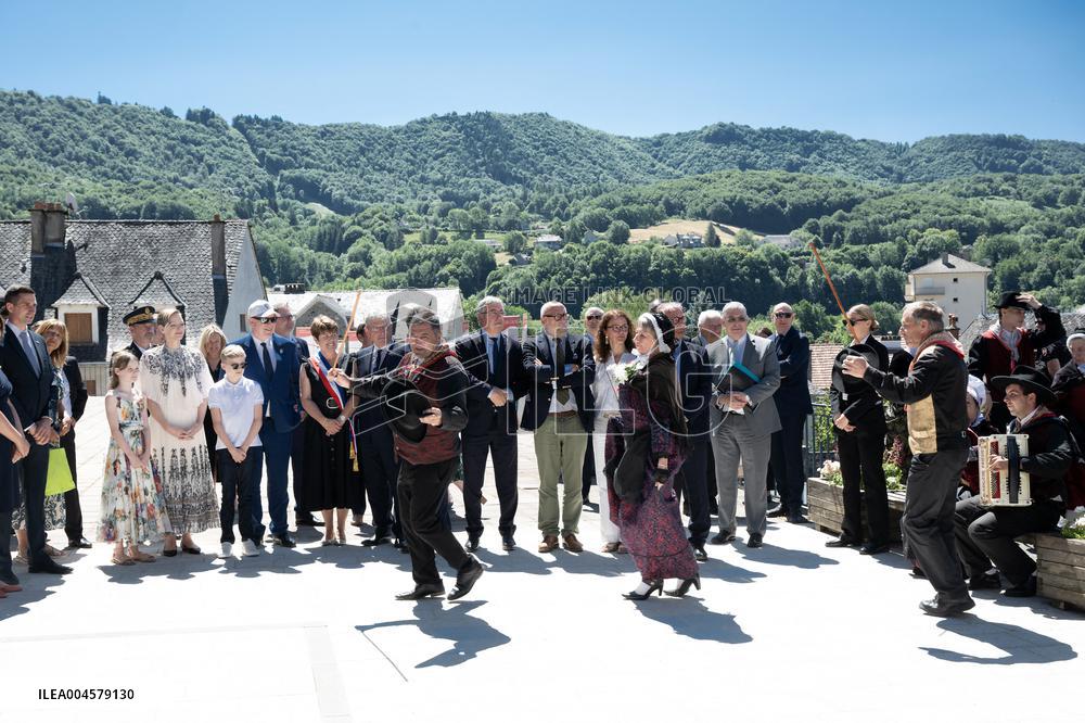 NO TABLOIDS WEB & PRINT - Princely Family of Monaco in Visit in Auvergne