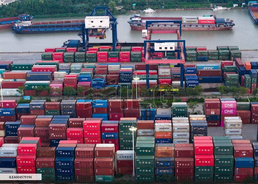 Beijing-Hangzhou Grand Canal Huai 'an Container Terminal