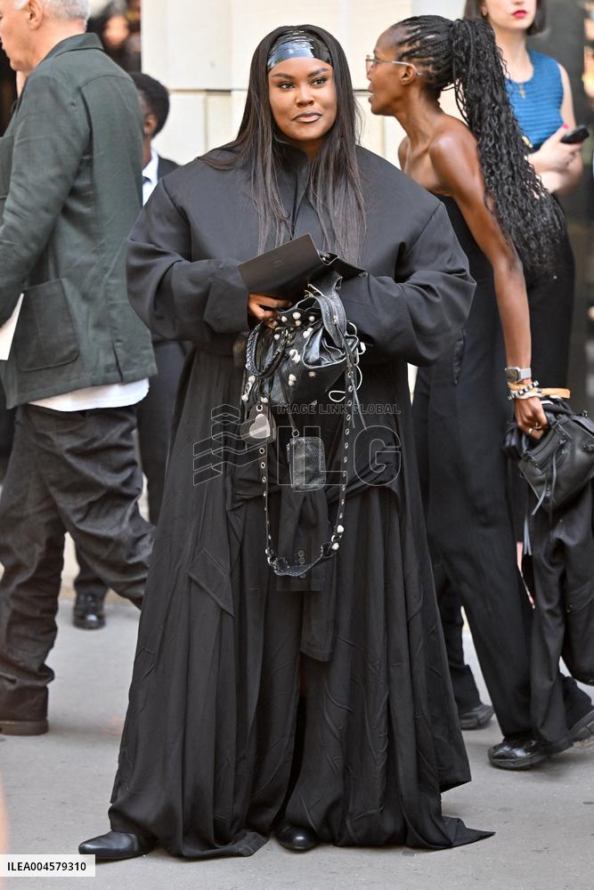 PFW Balenciaga Outside Arrivals