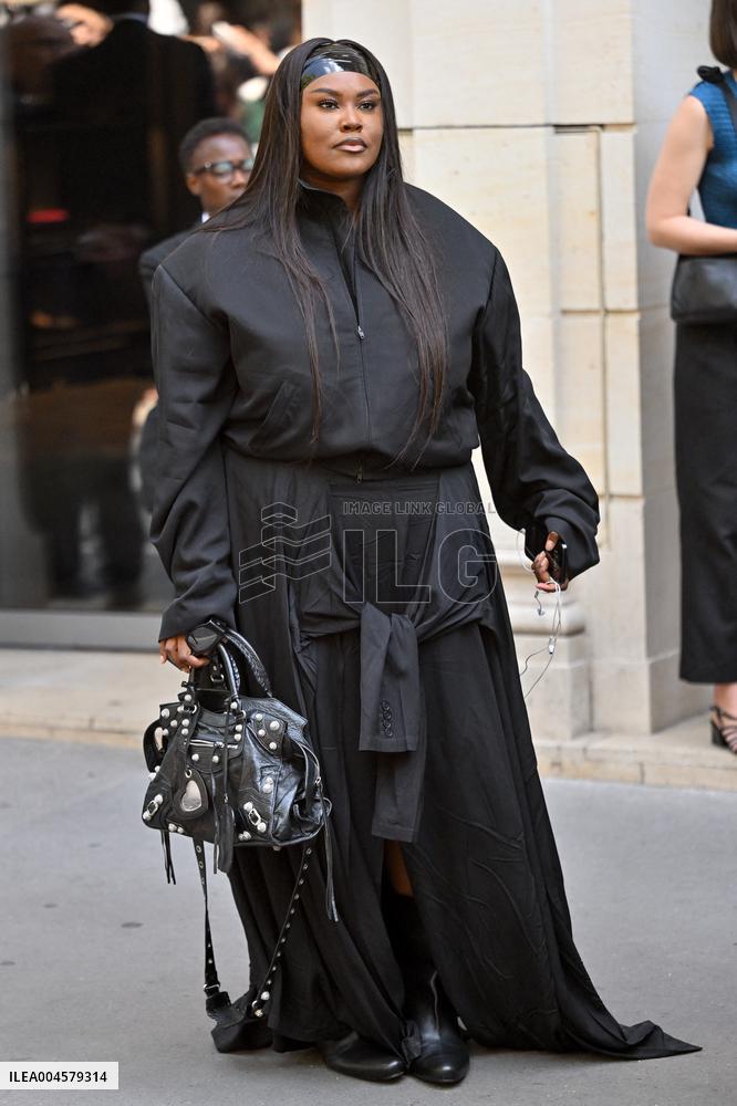 PFW Balenciaga Outside Arrivals