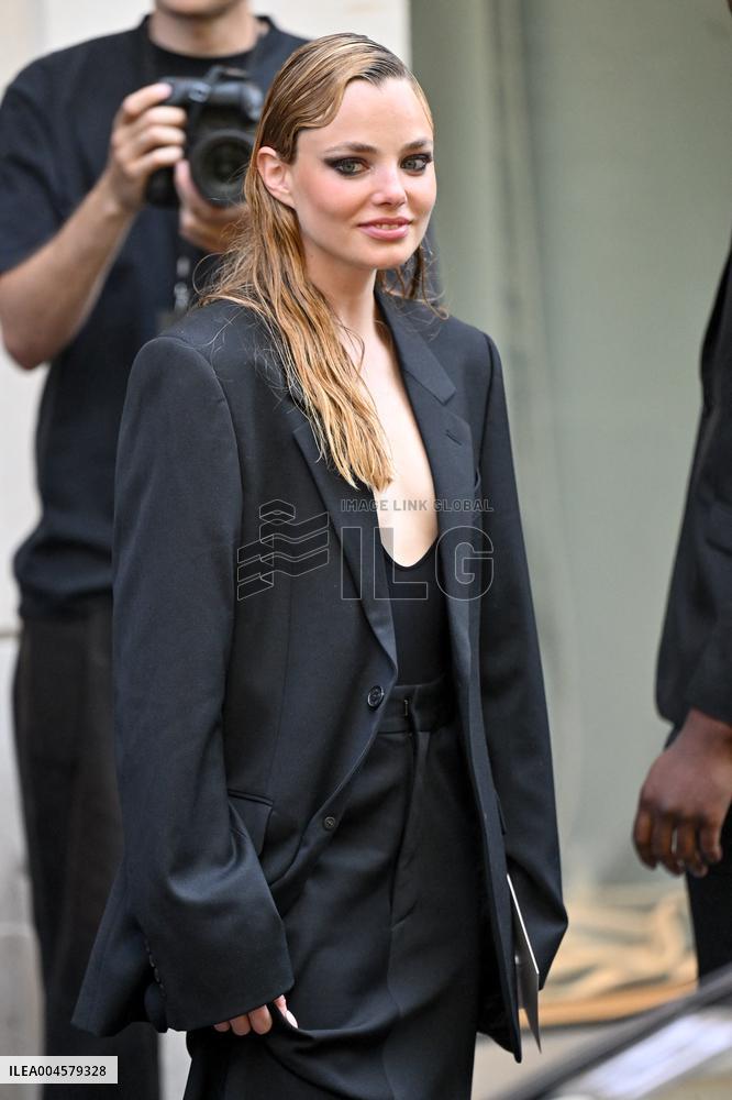 PFW Balenciaga Outside Arrivals