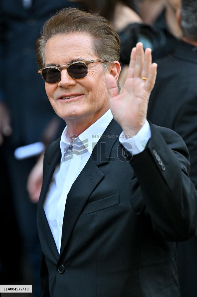 PFW Balenciaga Outside Arrivals