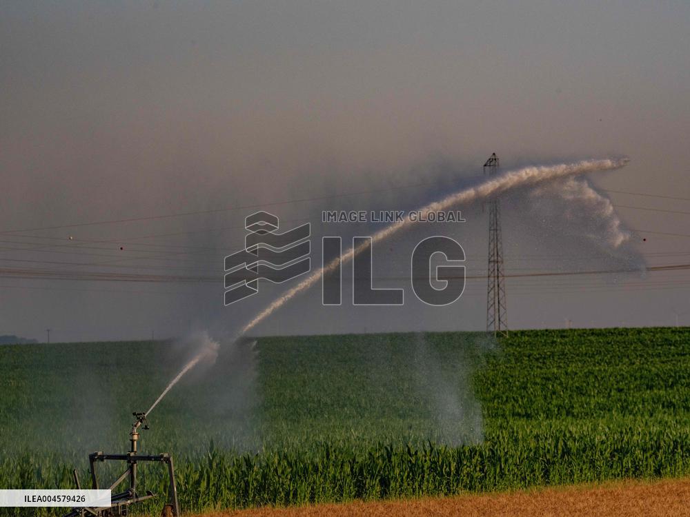 Illustration - Irrigation in Beauce Agriculture - France