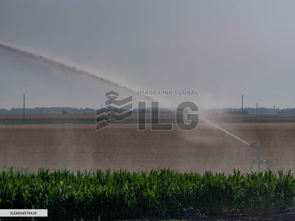 Illustration - Irrigation in Beauce Agriculture - France