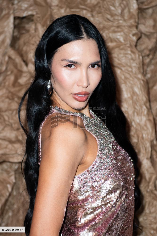 PFW Franck Sorbier Front Row AM