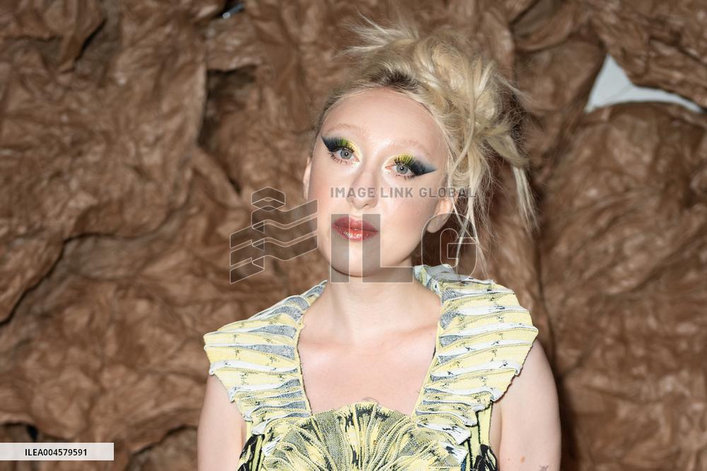 PFW Franck Sorbier Front Row AM