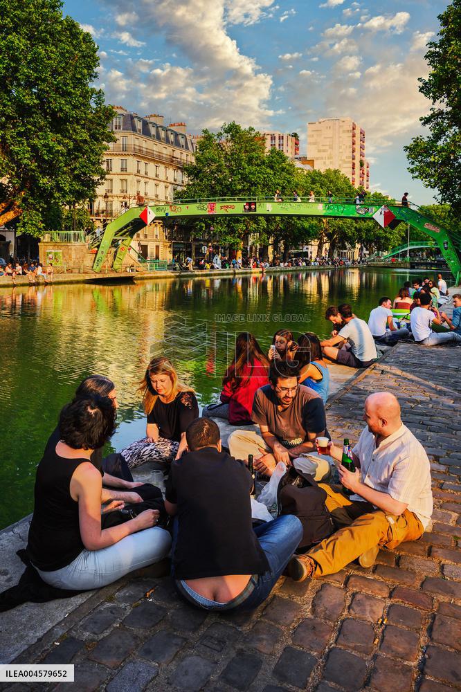 Illustration - Baignade - Paris - Seine