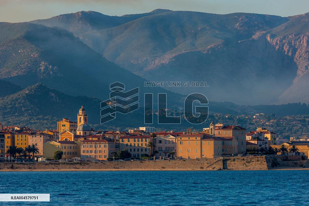 Illustration - Ajaccio