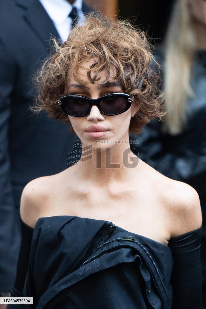 PFW Balenciaga Arrivals AM