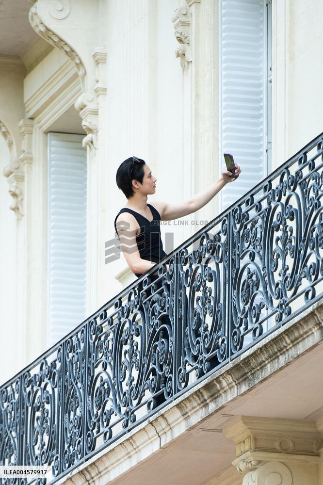 PFW Balenciaga Arrivals AM