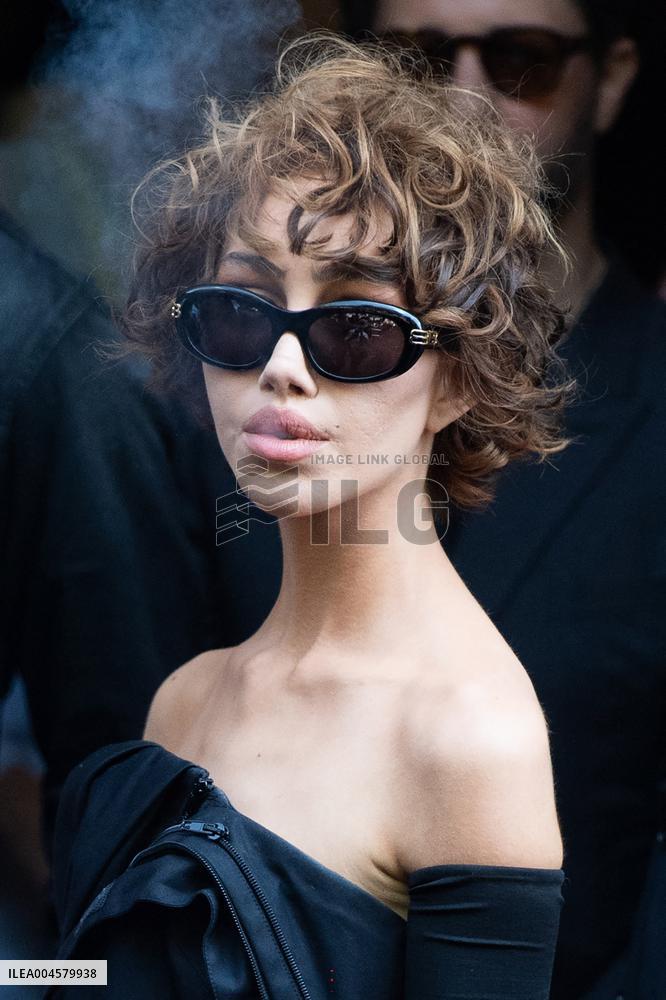 PFW Balenciaga Arrivals AM