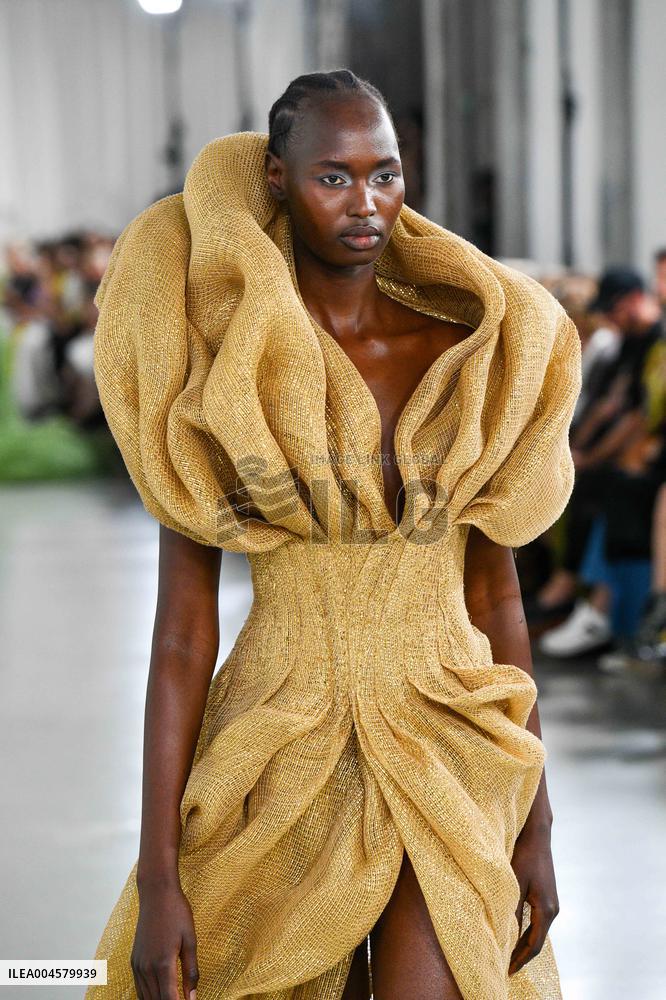 PFW - Anatomy Of Identity By Lever Runway