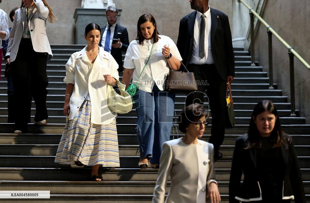 Macron Visits British Museum - London