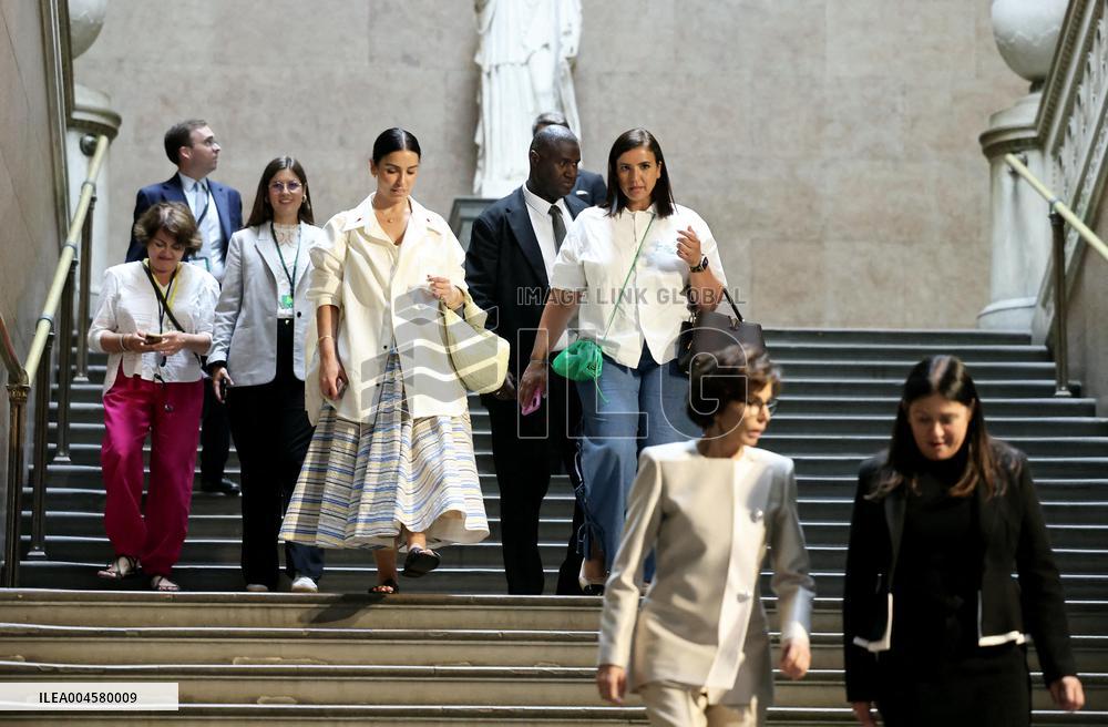 Macron Visits British Museum - London