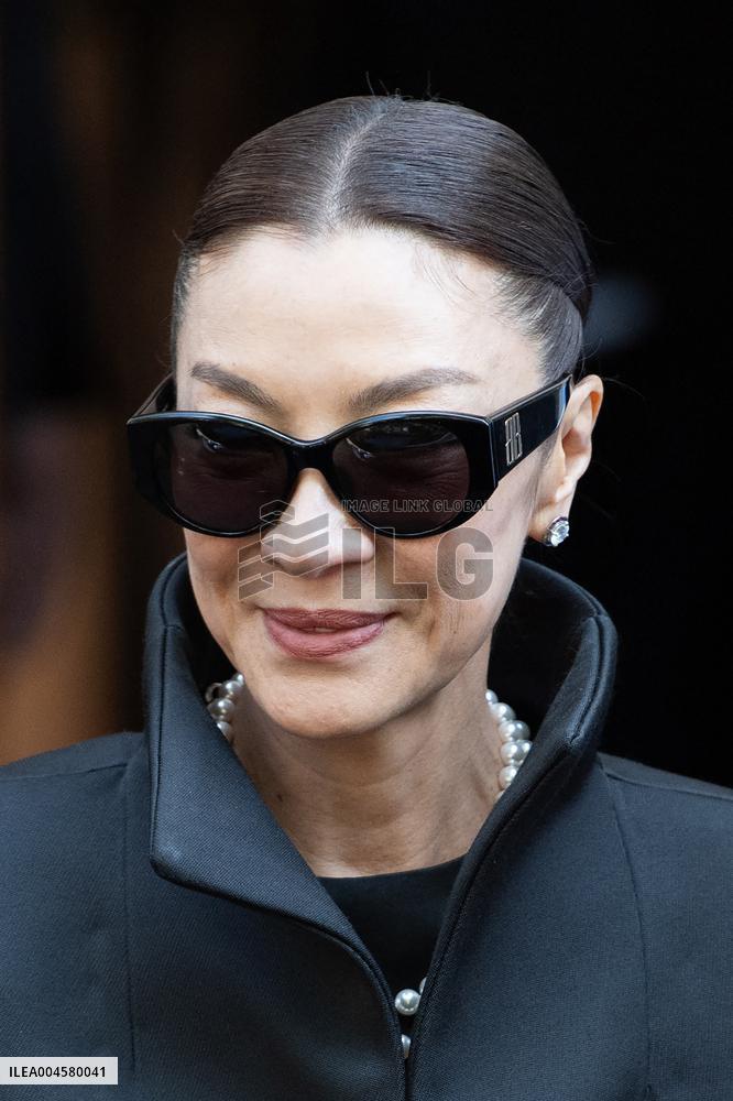 PFW Balenciaga Arrivals AM