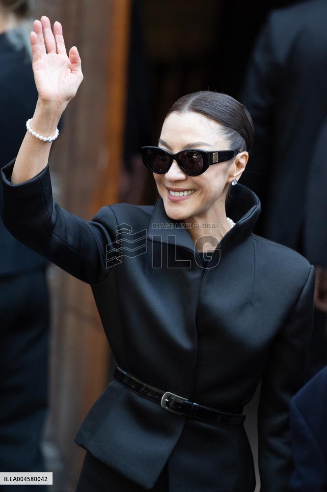 PFW Balenciaga Arrivals AM