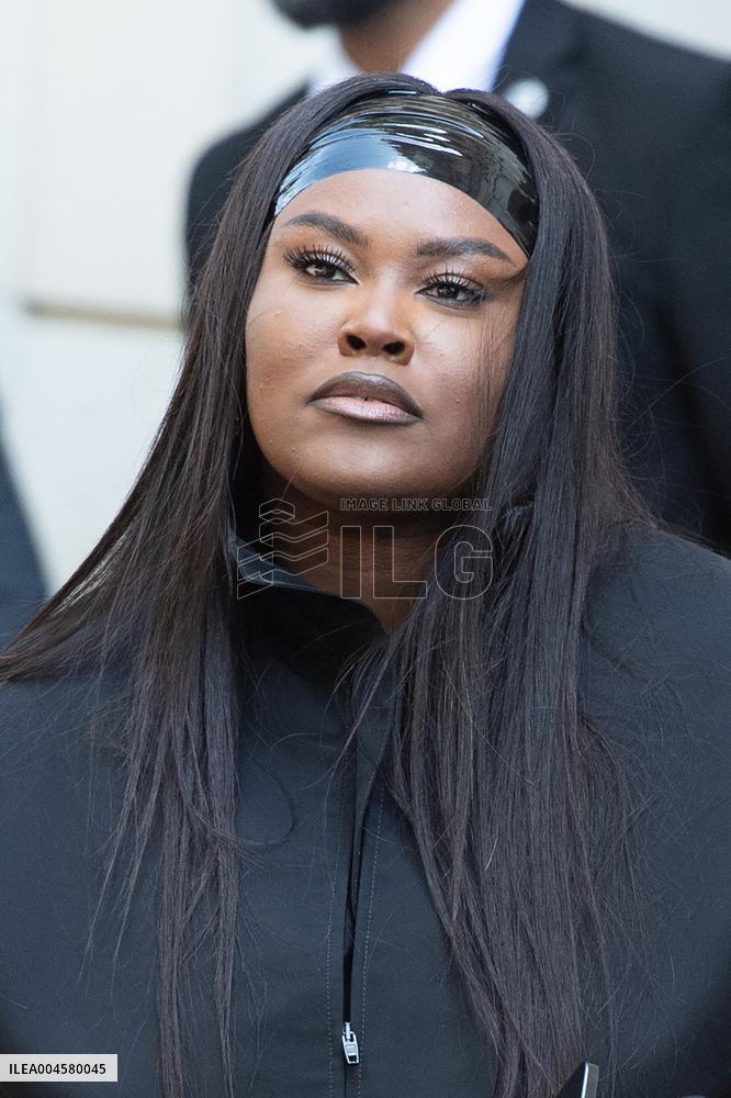 PFW Balenciaga Arrivals AM