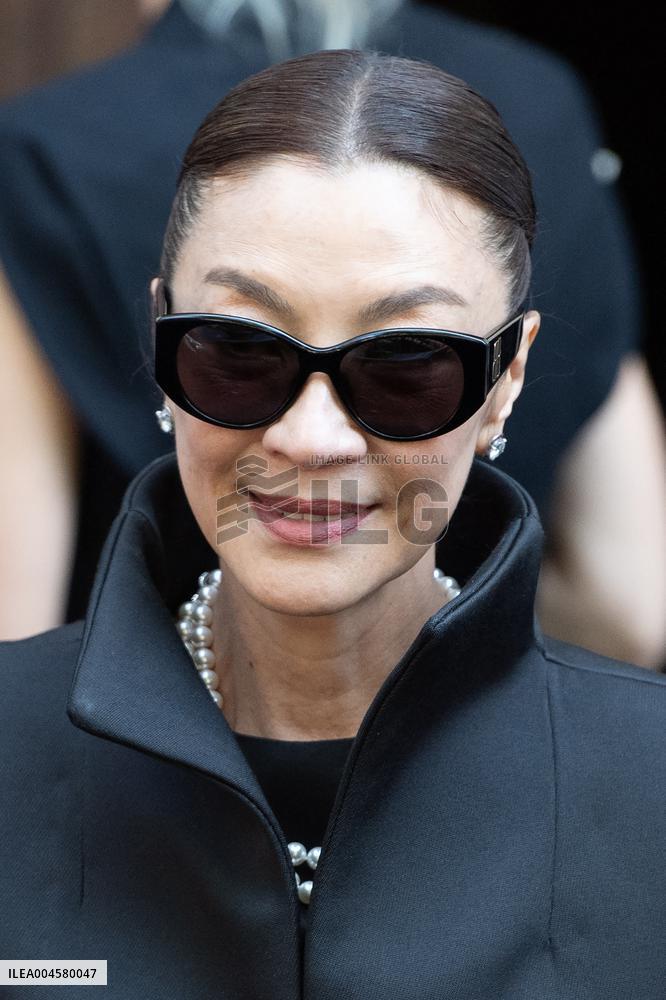 PFW Balenciaga Arrivals AM