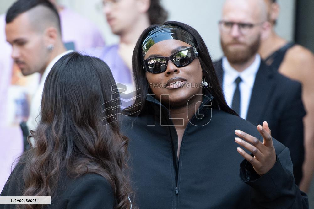 PFW Balenciaga Arrivals AM