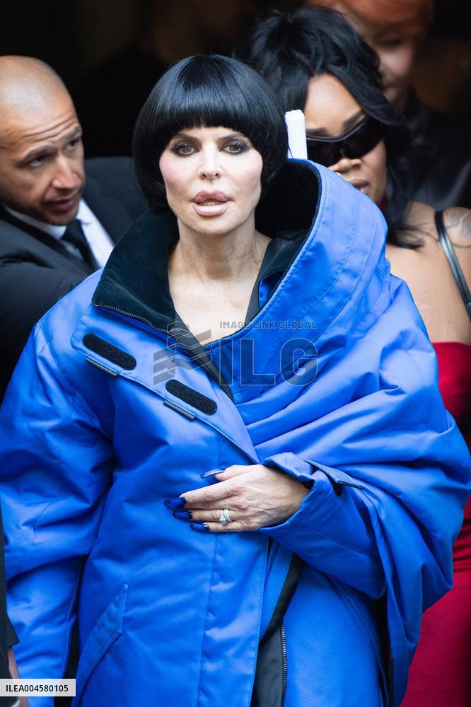 PFW Balenciaga Arrivals AM