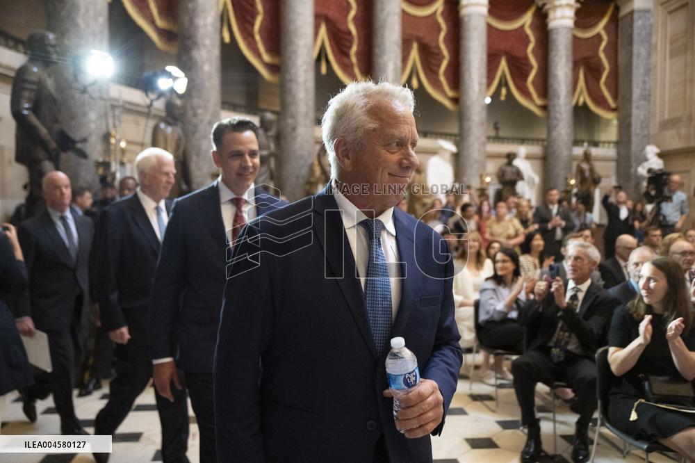 Congressional Medal of honor ceremony for Greg Lemond