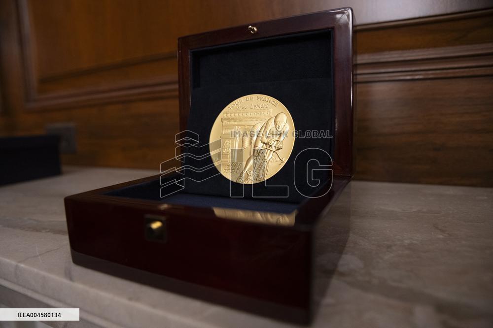 Congressional Medal of honor ceremony for Greg Lemond